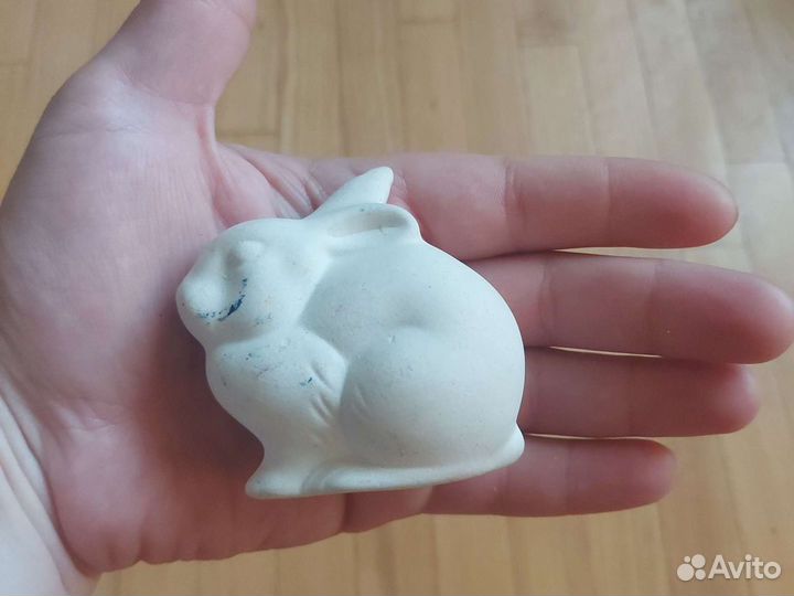 Кувшин, подсвечник керамические, статуэтка