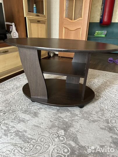 Журнальный столик круглый бу