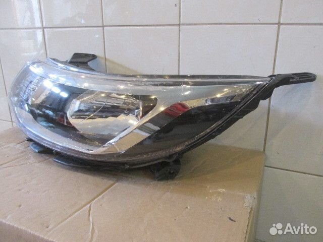 Фара левая Kia Rio