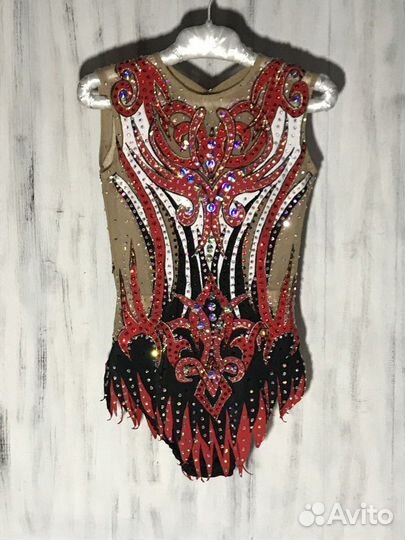 Купальник для художественной гимнастики