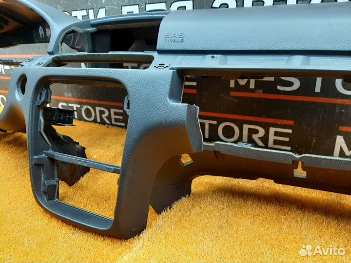 Панель приборов (торпедо) Mercedes-Benz S-Class