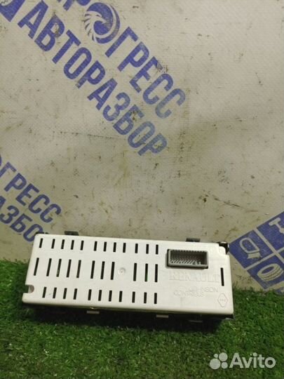 Дисплей Renault Koleos кроссовер 2.5 2TR703 2008