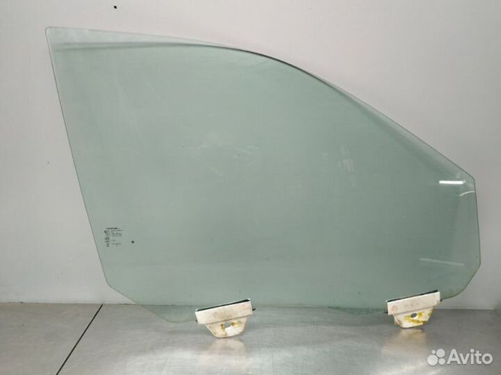 Стекло двери переднее правое Jeep Grand Cherokee