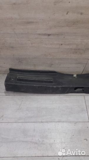 Накладка замка багажника Nissan Qashqai J11 С 2013