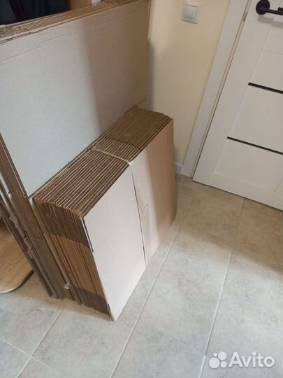 Коробки 40х30х30см