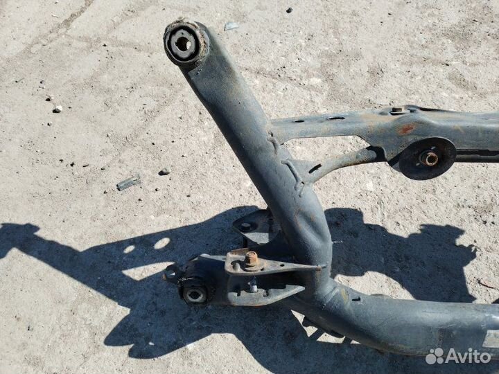 Балка задняя (подрамник) Volkswagen Tiguan DBG