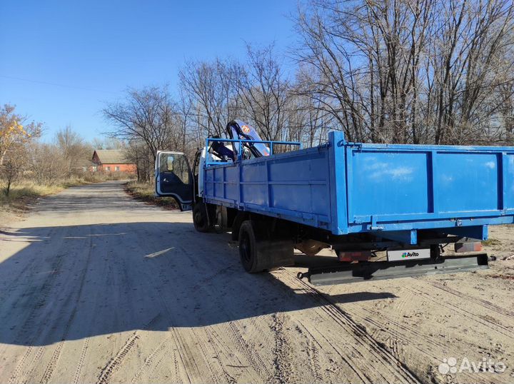 Isuzu NQR75 с КМУ, 2009