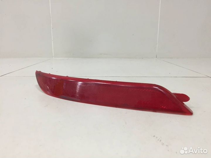 Отражатель в бампер задний правый Kia Rio 3 UB 201