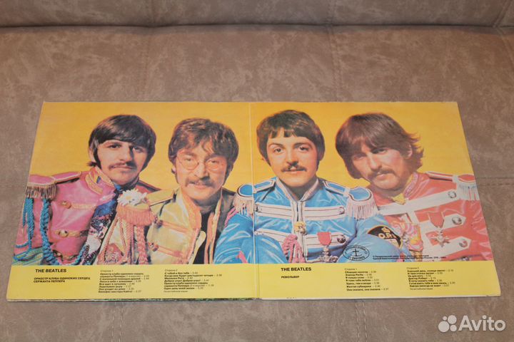 Виниловые пластинки the beatles