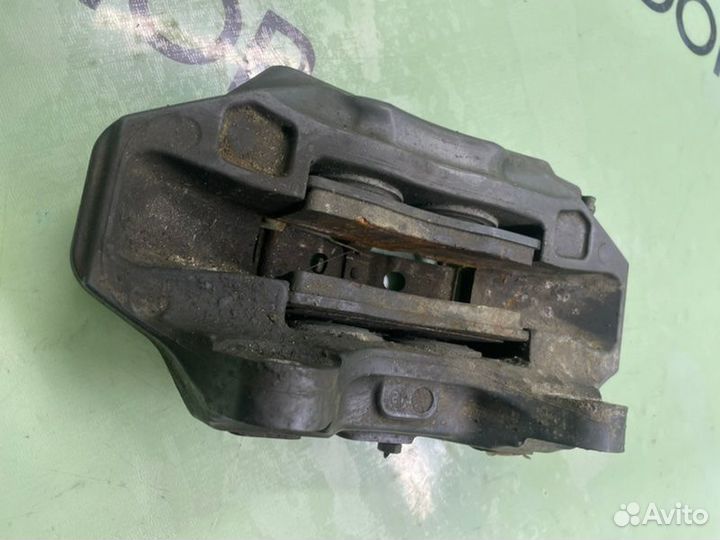 Суппорт передний левый Volkswagen Touareg 7P 3.0D