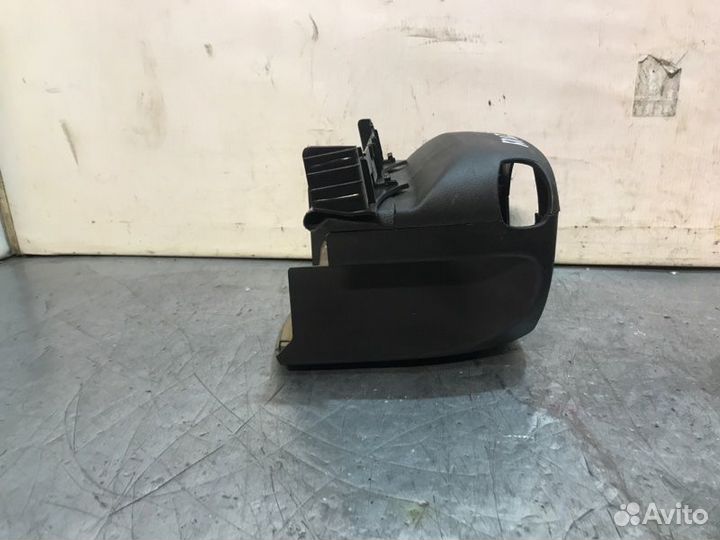 Кожух рулевой колонки Chevrolet Cruze седан F16D3