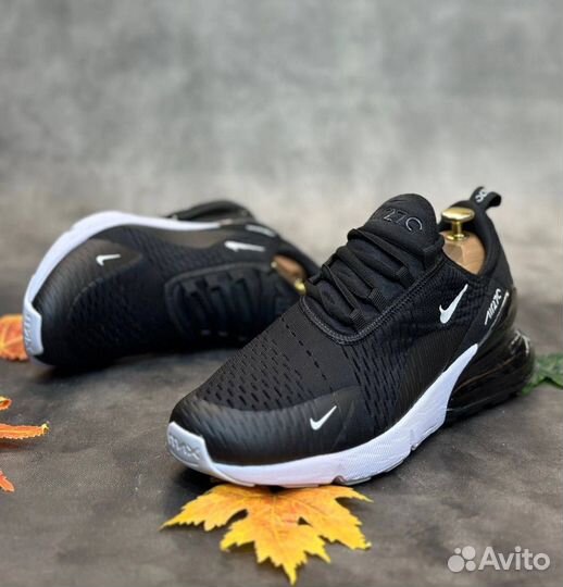 Кроссовки Nike air max 270 / 42 размер