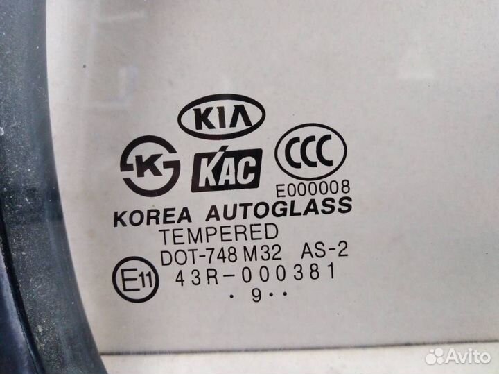Стекло двери задней правой форточка Kia Rio 2 JB 2
