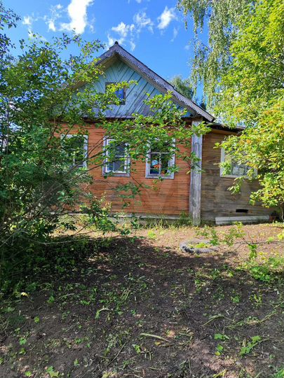 Дом 30 м² на участке 11 сот.