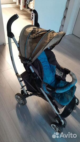 Прогулочная коляска трость