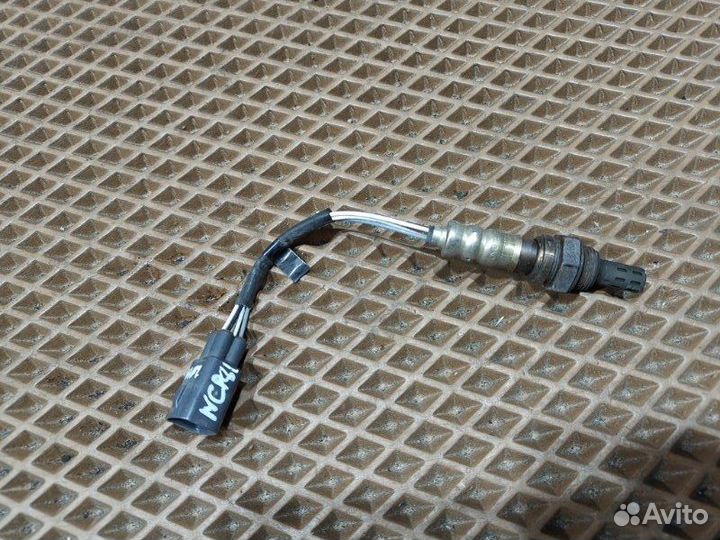 Кислородный датчик Toyota Sienta NCP81 1nzfe 2010