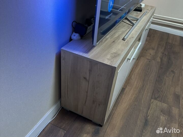 Тумба под телевизор hoff