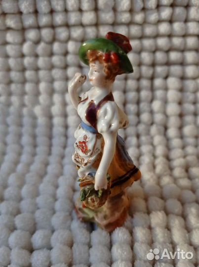 Статуэтка Volkstedt Porcelain Factory Германия