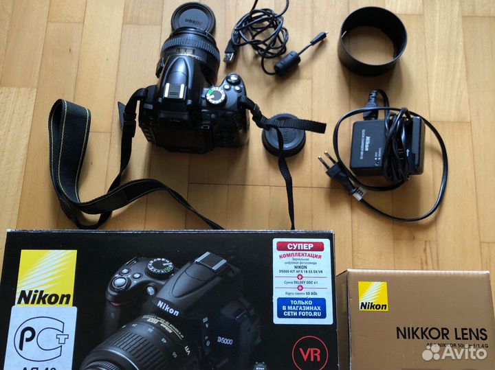 Зеркальный фотоаппарат Nikon