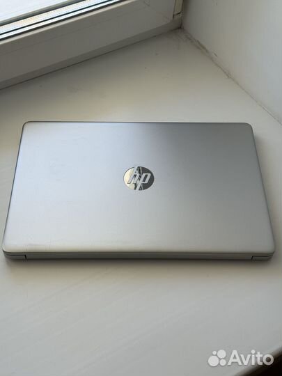 Ноутбук HP 15s-eq2135ur