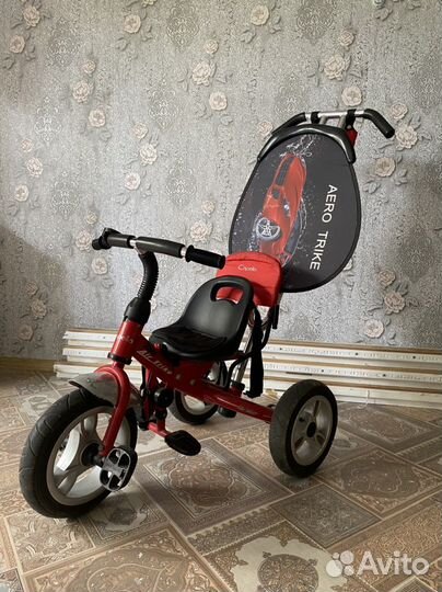 Детский трехколесный велосипед