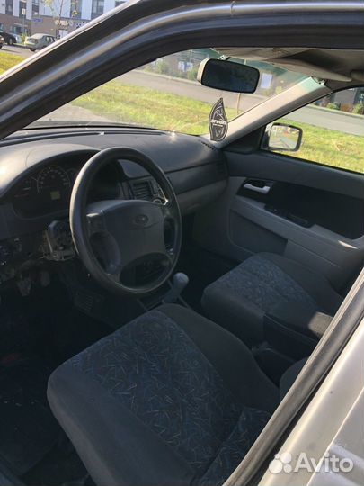 LADA Priora 1.6 МТ, 2008, 200 000 км