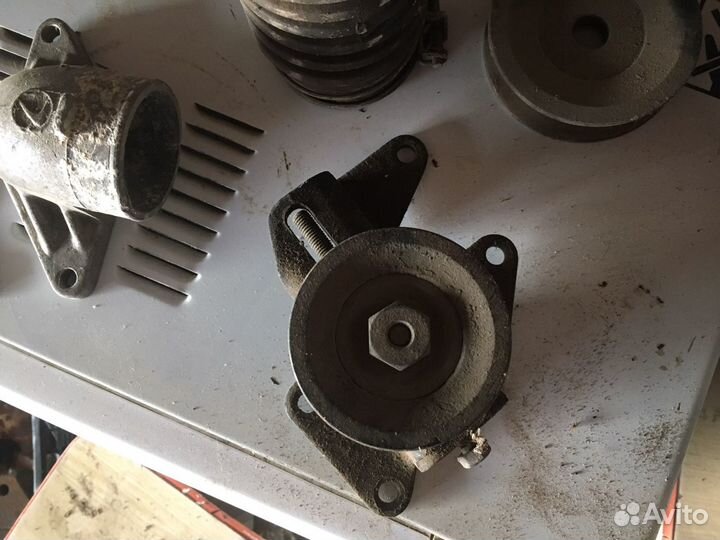 Двигатель TD 27 в разбор