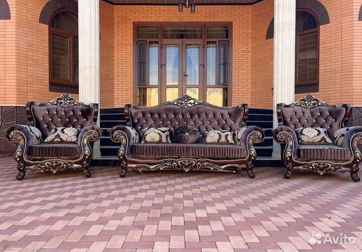 Диван и кресла