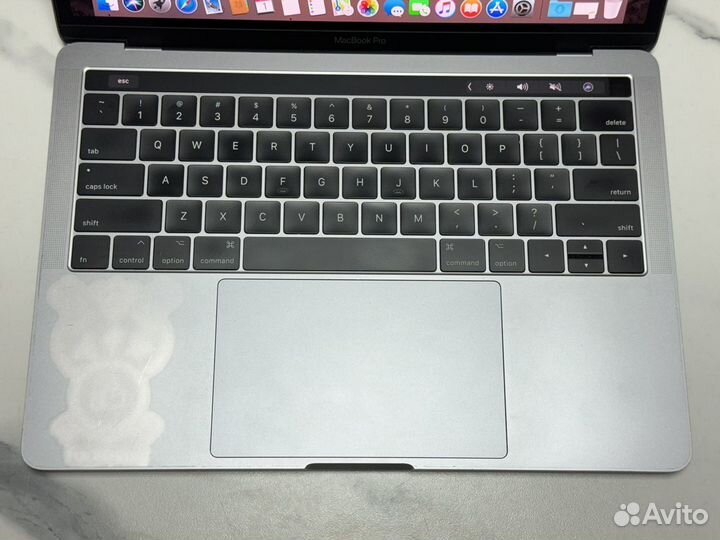 MacBook Pro 13 2017 i7 16 256 gb