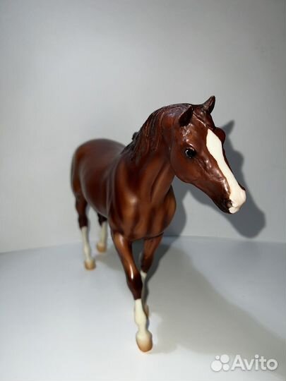 Лошади breyer