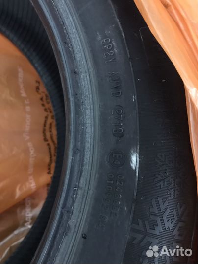 Continental ContiIceContact 4x4 225/65 R17 99Q