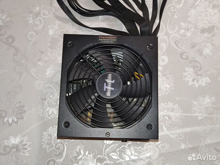 Блок питания Thermaltake TR2 750W Bronze