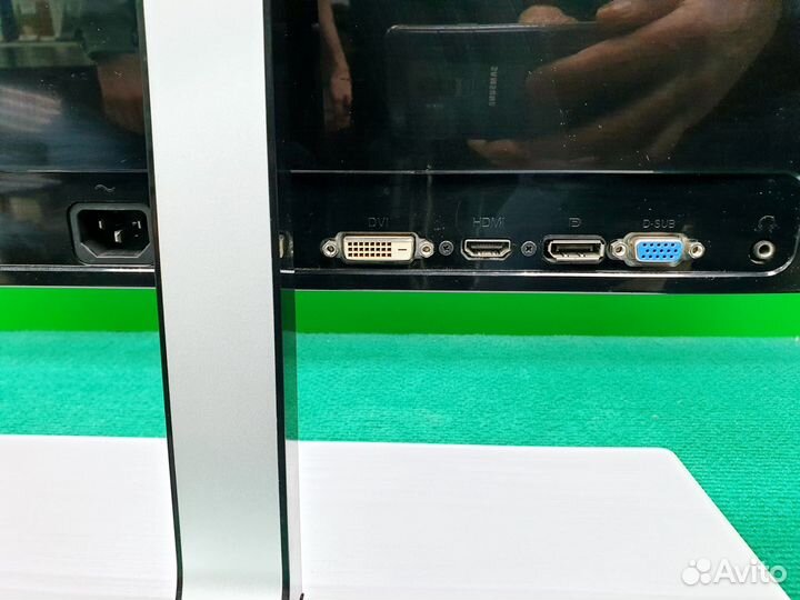 Монитор AOC 32