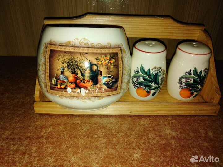 Набор для специй(сахарница, солонка, перечница) на