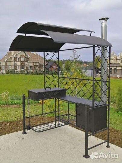 Мангал кованый с крышей