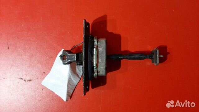 Ограничитель двери передний правый Infiniti Fx35