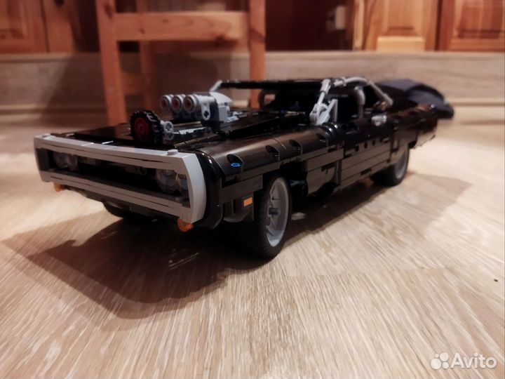 Lego technic 4211 Dodge Charger