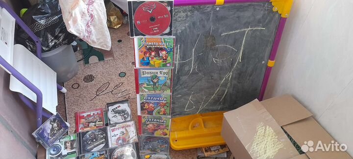 Dvd диски мультфильмы,игры,музыка,фильмы