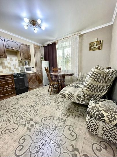 2-к. квартира, 45 м², 1/10 эт.