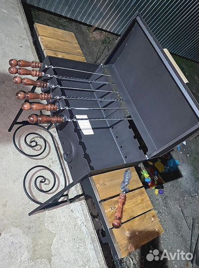 Мангалы с доп.комплектом и крышкой