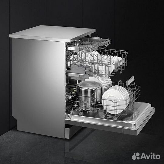 Посудомоечная машина Smeg LVS533XIN