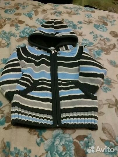 Кофта мальчиковая с капюшоном на замке