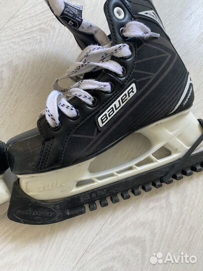 Хоккейные коньки bauer