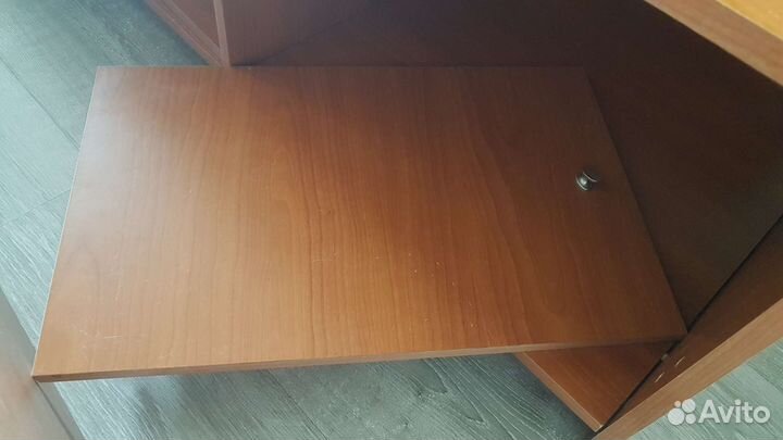 Тумба под телевизор