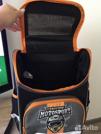 Портфель/рюкзак школьный