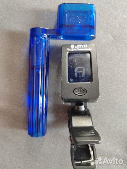 Тюнер для настройки музыкальных инструментов