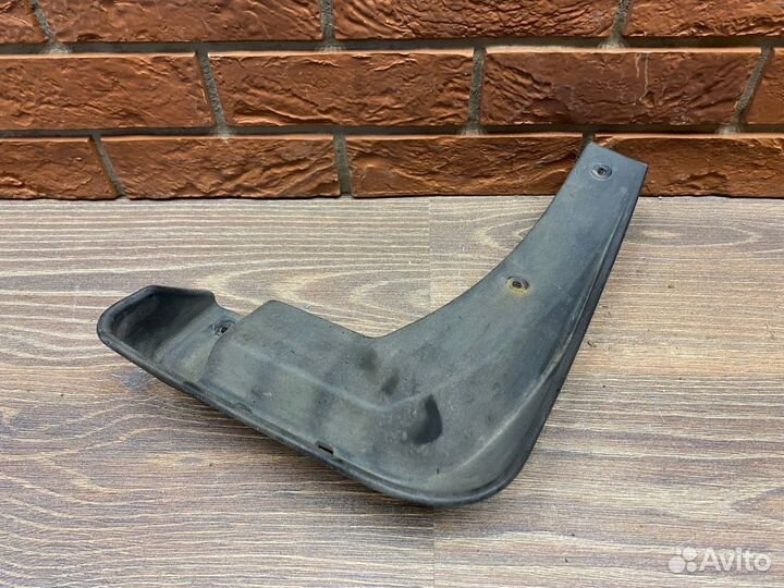 Брызговик передний левый Kia Sorento Prime 2015-20