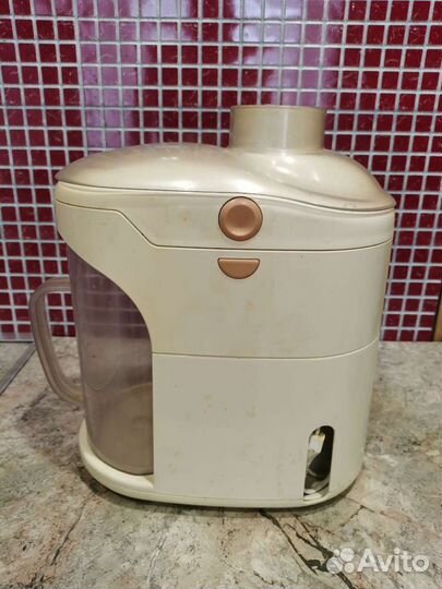 Соковыжималка Binatone