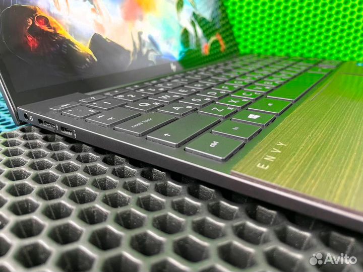 Игровой ноутбук HP 512Gb SSD IPS