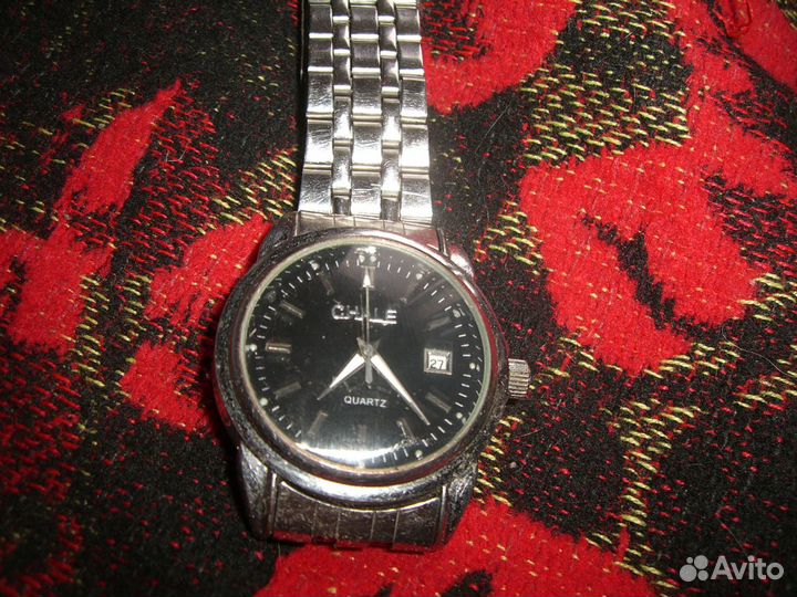 Часы кварцевые chale